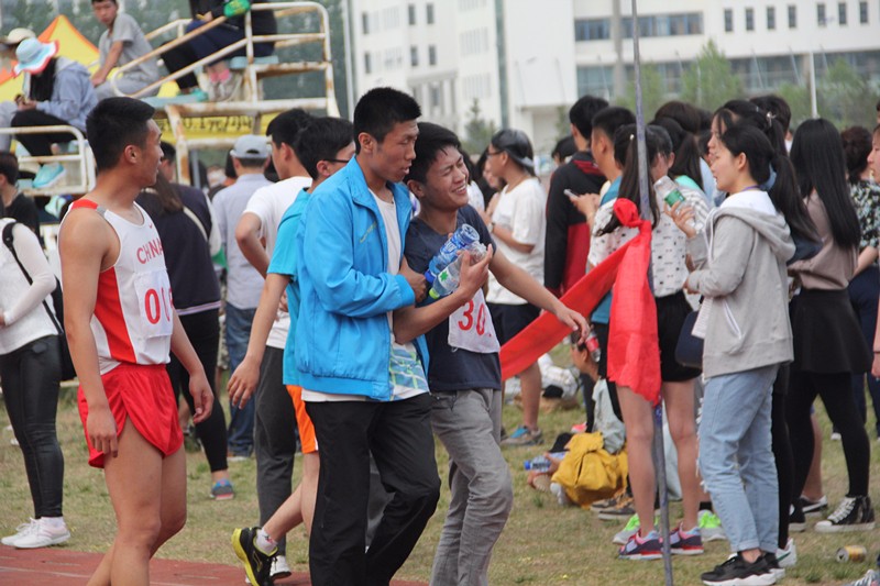 5cd2e833cce79f8c98a90ef3b845b058.jpg